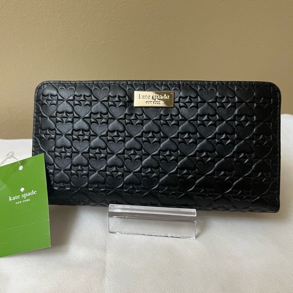 Kate Spade Long Zipper Around Quilted Wallet NWT - Picture 1 of 9